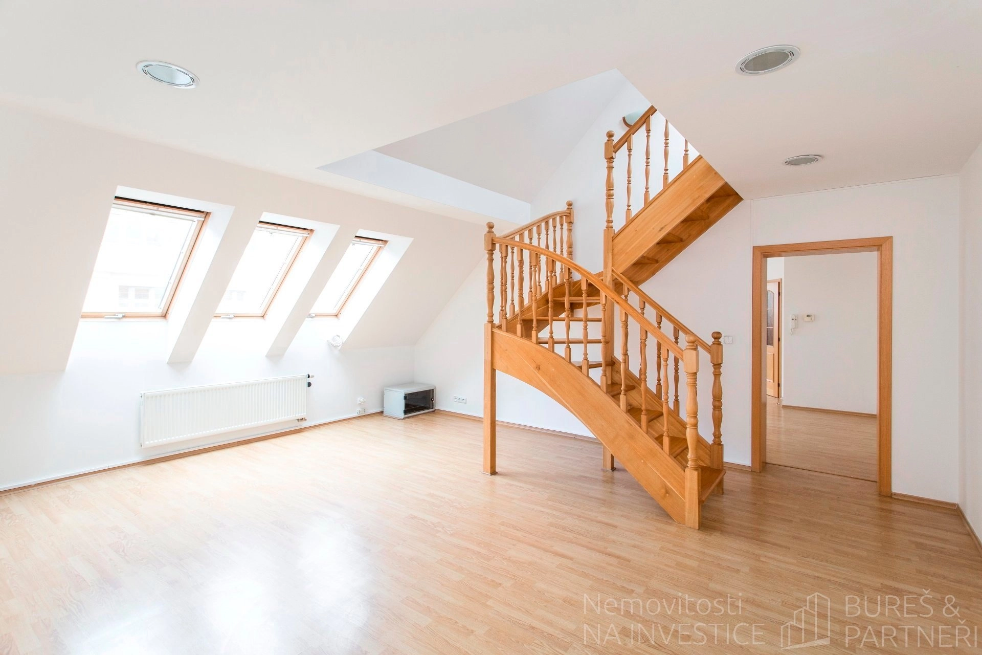 Pronájem, Byty 3+1, 121 m2 - Štěpánská, Praha 1 - Nové Město